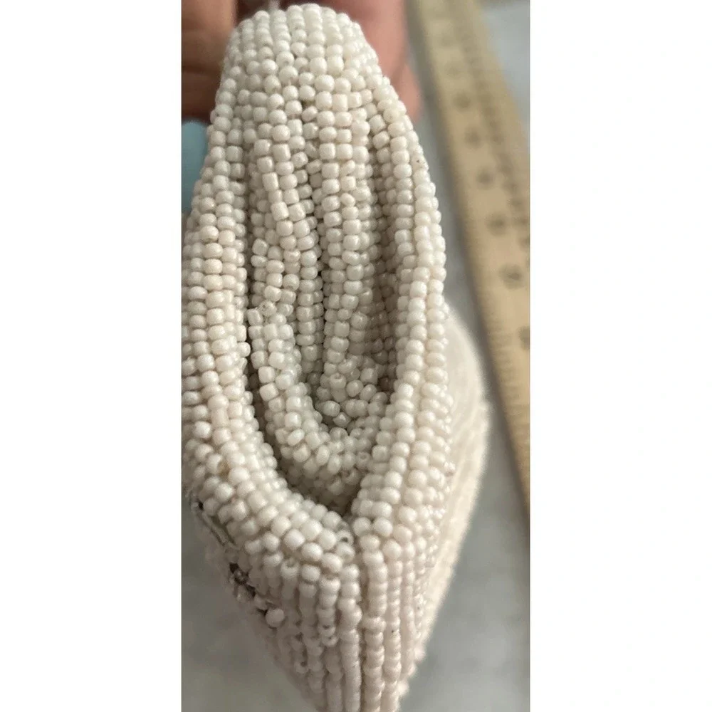 Beautiful Vintage Charlet Floral Cream Beaded Silk Lined Evening Bag Kiss Lock